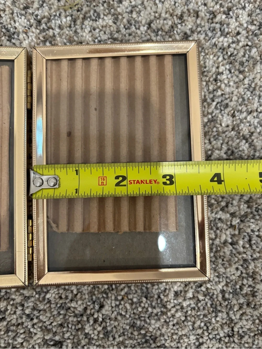 Vintage Brass Bi-Fold Picture Frame Embossed Double Hinged Frame Table Display
